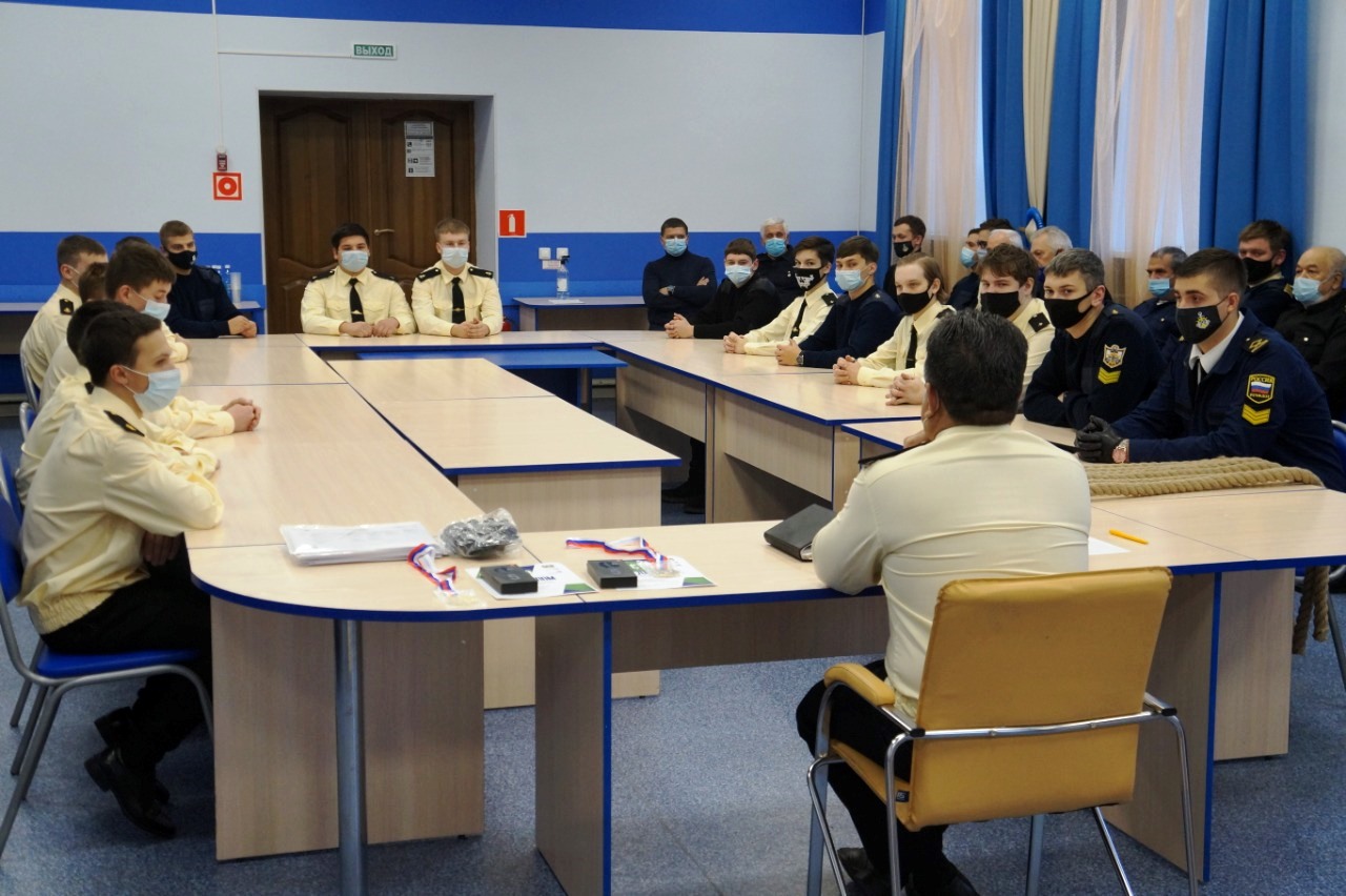 358348b2 53d0 45cb 97a1 1b8f2f1840c2